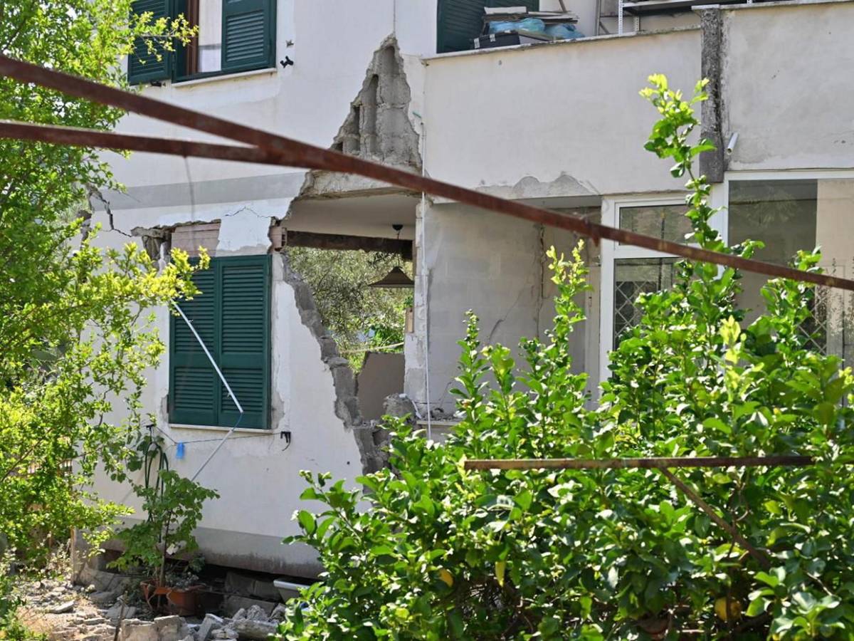 Sismo de 4.7 grados sacude el sur de Italia y deja 26 heridos en Nápoles