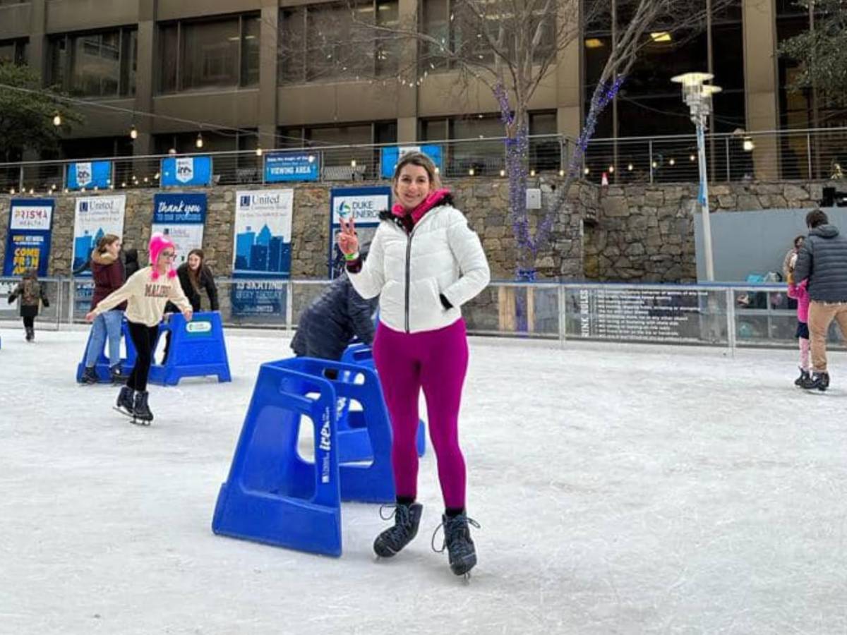 Bella joven israelí conquistó el corazón de futbolista hondureño y roba suspiros en redes sociales