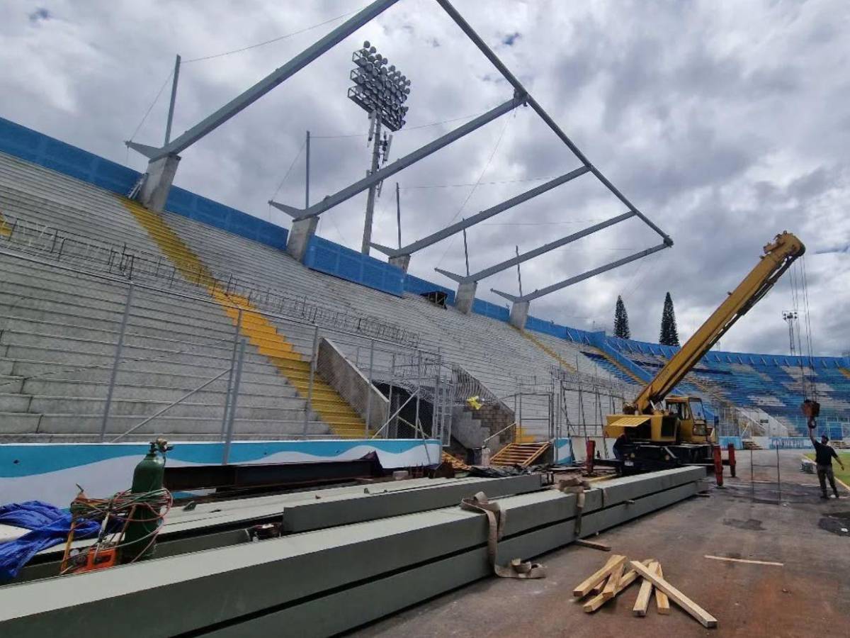 Nuevas fotos: Así va quedando el Estadio Nacional con el techo que le están instalando