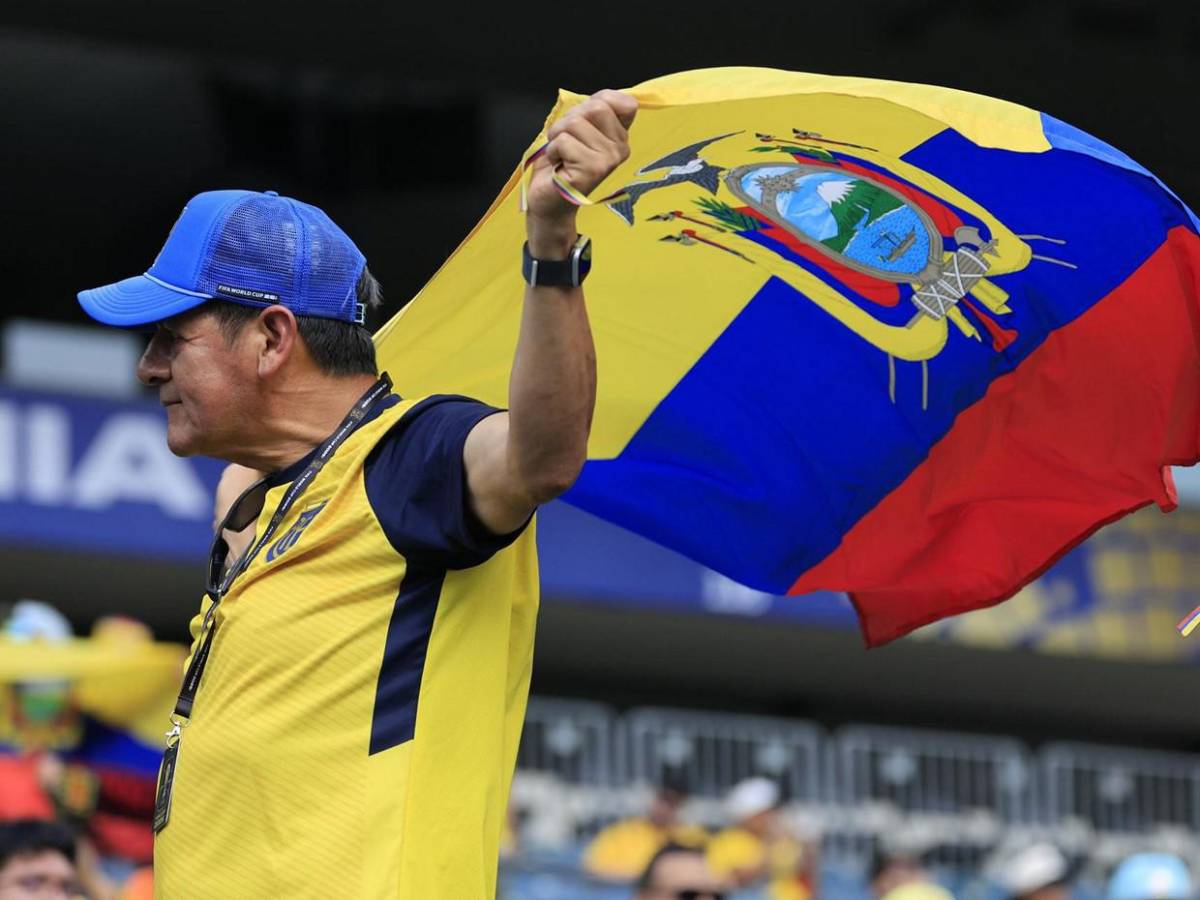El amarillo se desborda en el Lincoln Financial Field por Costa de Marfil vs Ecuador