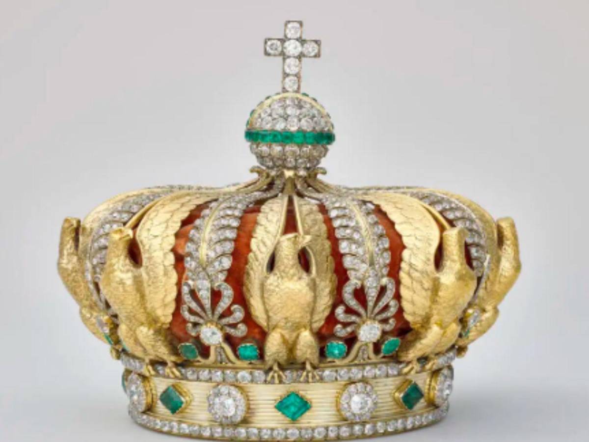 ¿Cuáles fueron las joyas robadas del salón Apolo del museo Louvre?