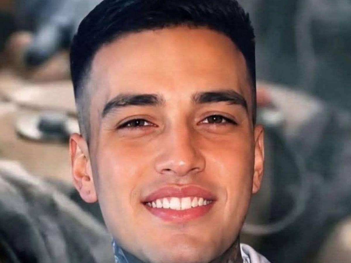 Juan Felipe Palacio, se hizo un tatuaje que cubría toda su pierna y murió tras grave infección