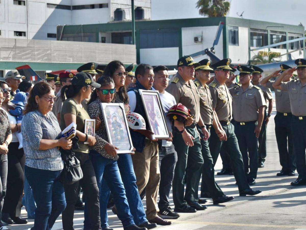 Perú despide como héroe a Patrick Ospina, el policía que dio su vida por un perro