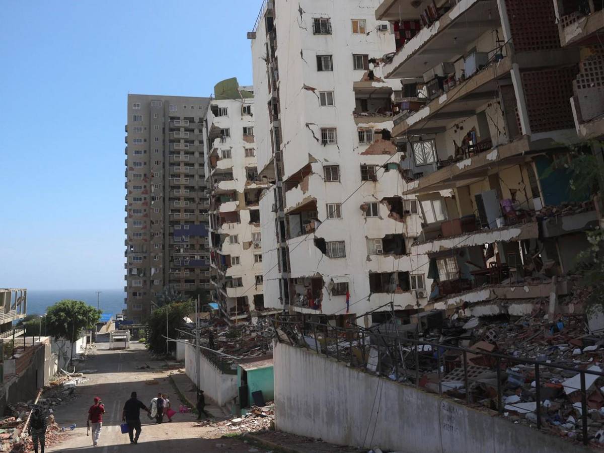 A una semana de los terremotos, Venezuela aún enfrenta la devastación y el dolor