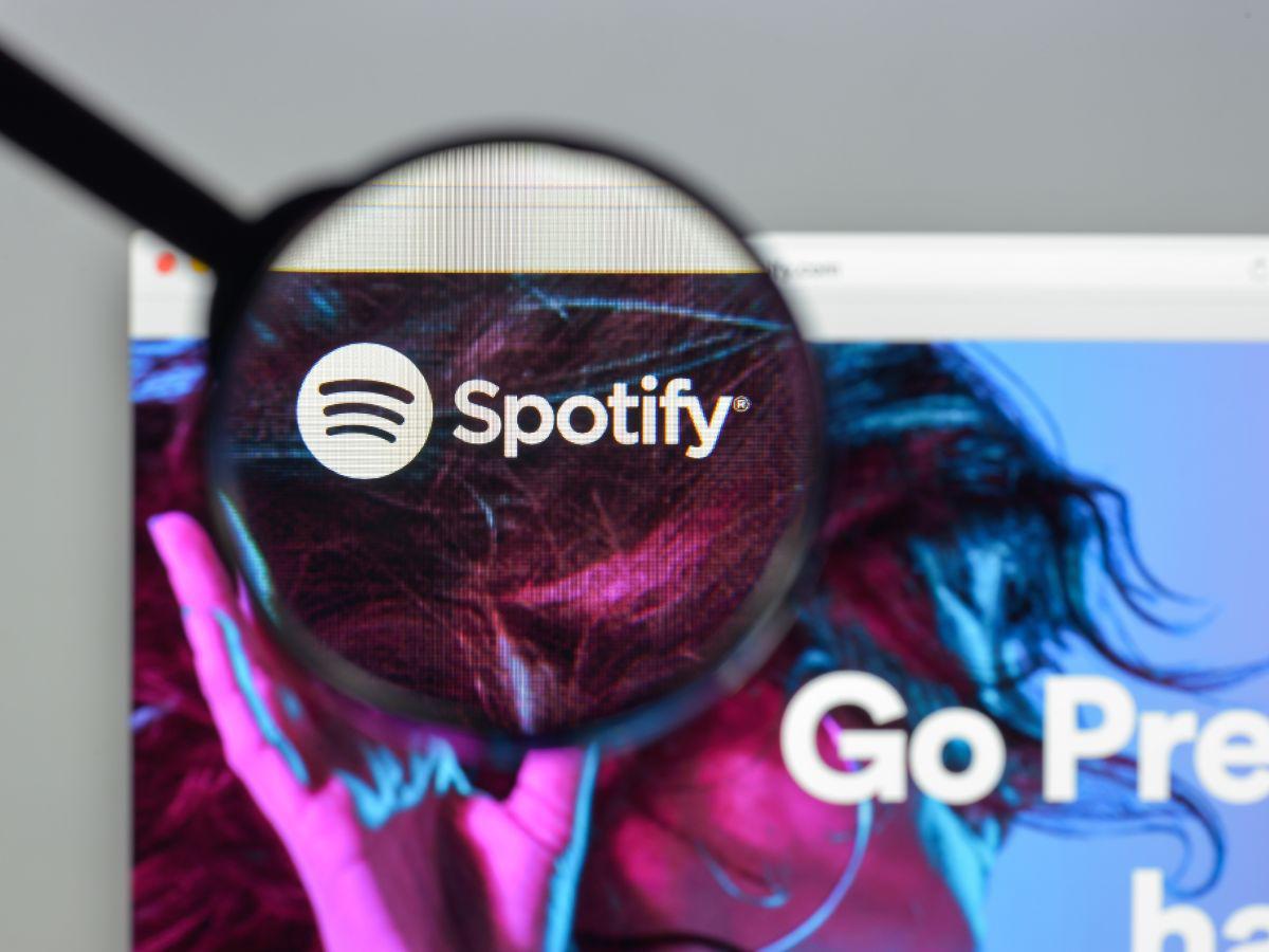 Spotify suprime 200 puestos de trabajo relacionados con los podcasts