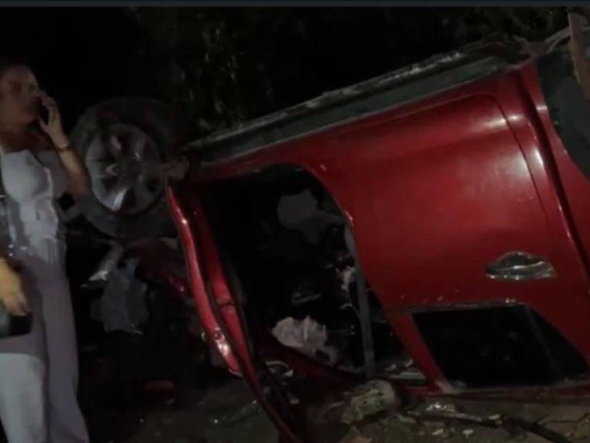 Vehículo partido en dos y un muerto: imágenes del accidente en Tocoa