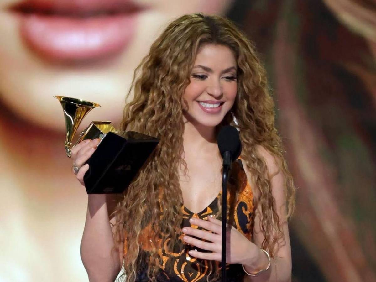 El secreto de las ondas de Shakira para lograr una melena con volumen y movimiento