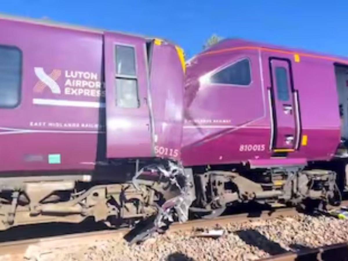 EN FOTOS: un muerto y decenas de heridos deja colisión de trenes en Bedford, Inglaterra