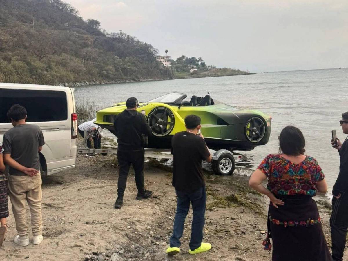 Jesler Palacios, influencer que murió ahogado en lago Atlitán tras navegar sin chaleco