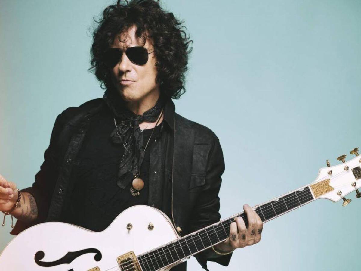 Enrique Bunbury se embarca en su Huracán ambulante tour