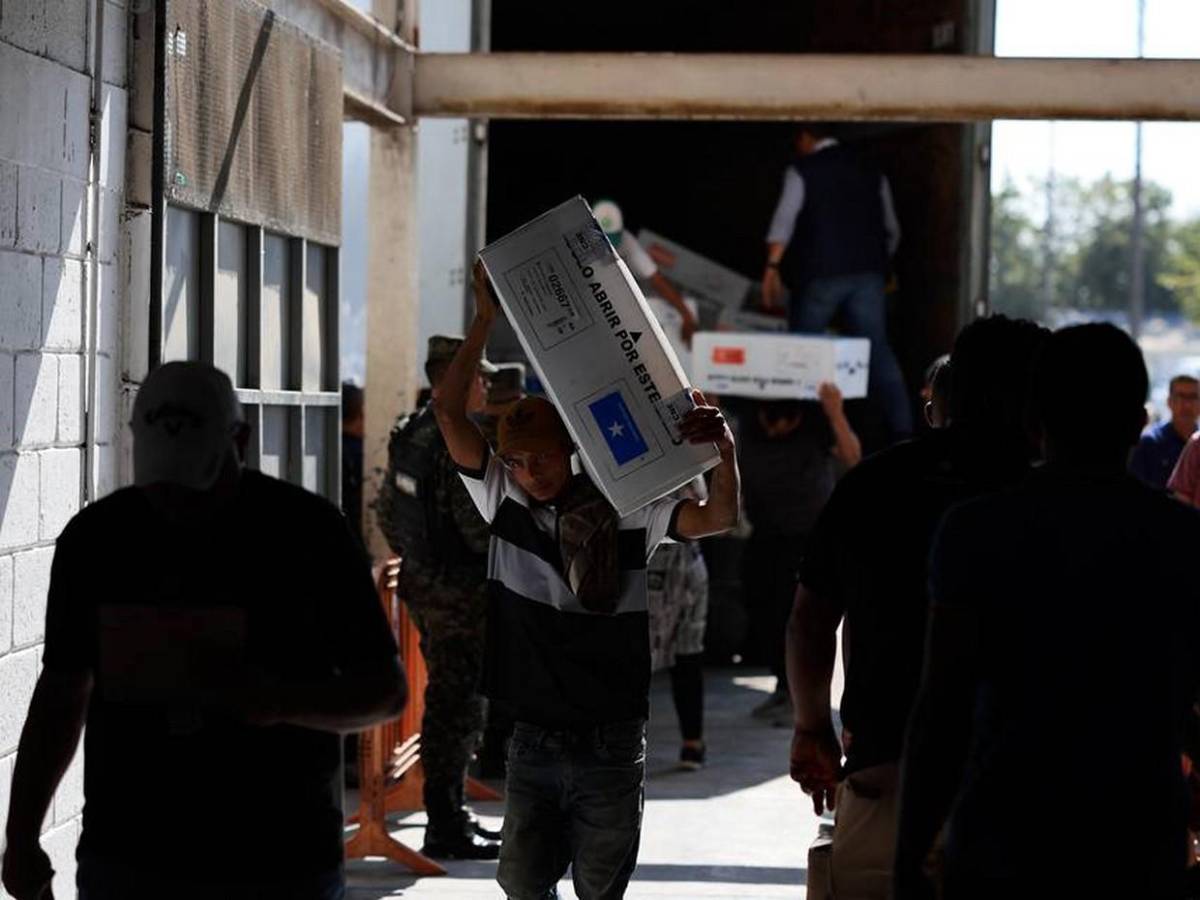 Material electoral ya llegó a SPS para ser distribuido en municipios de Cortés