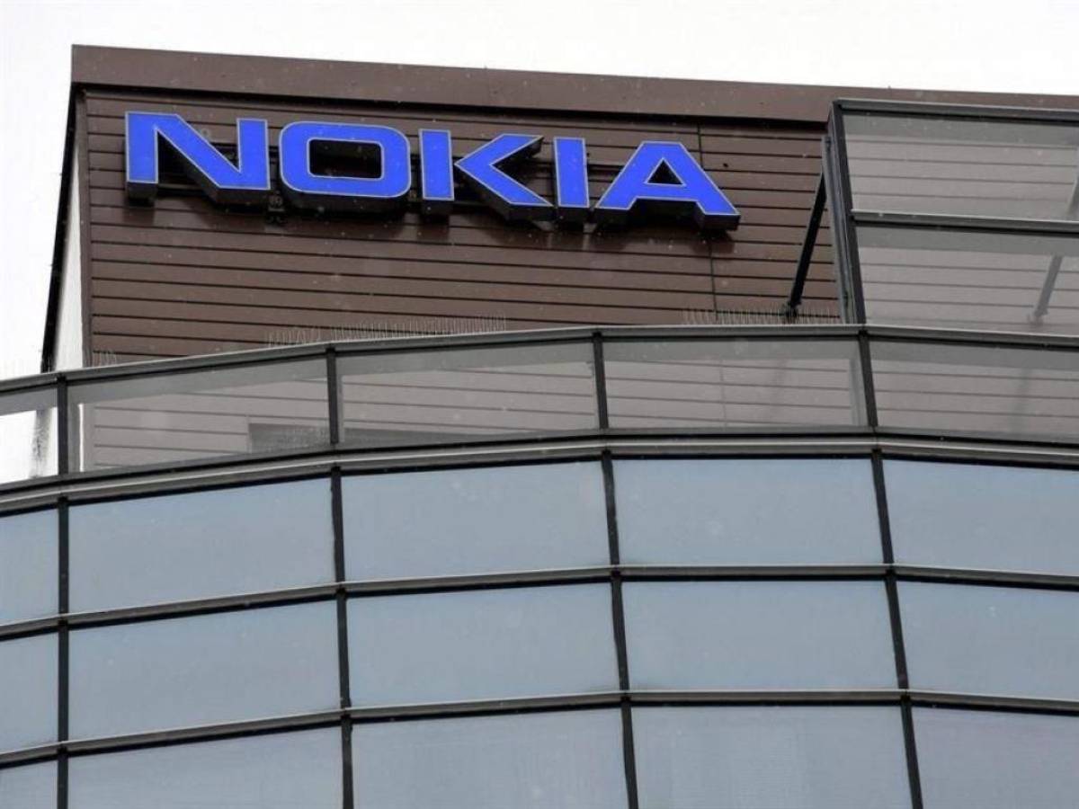 La empresa de telecomunicaciones finlandesa Nokia se retira de Rusia