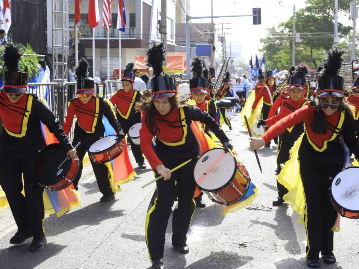 Curiosidades, bellezas y show de bandas: así se viven las fiestas patrias en San Pedro Sula