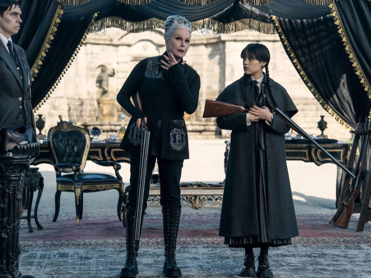 Winona Ryder se suma al elenco de la tercera temporada de Merlina