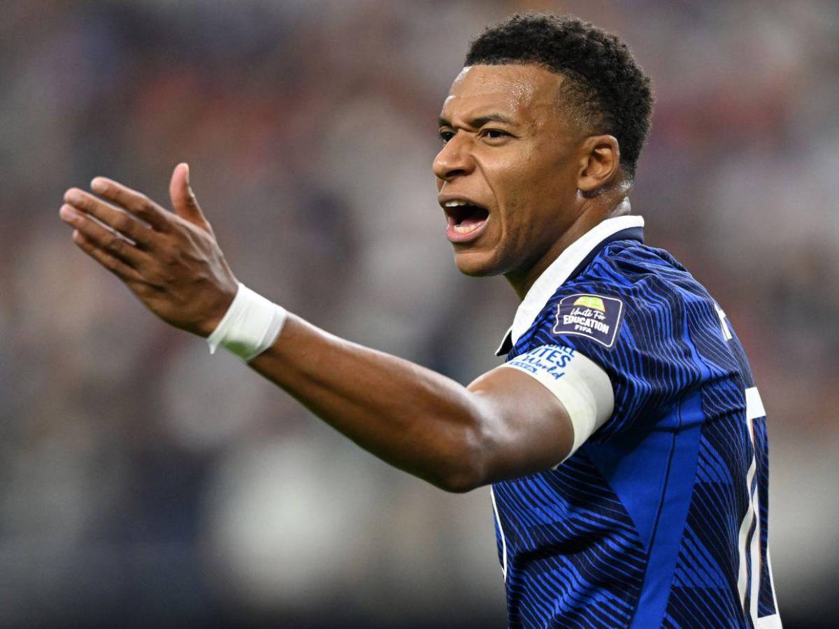 ¡Paternidad! Yamal tumba a Mbappé con el Barcelona y la Selección Española