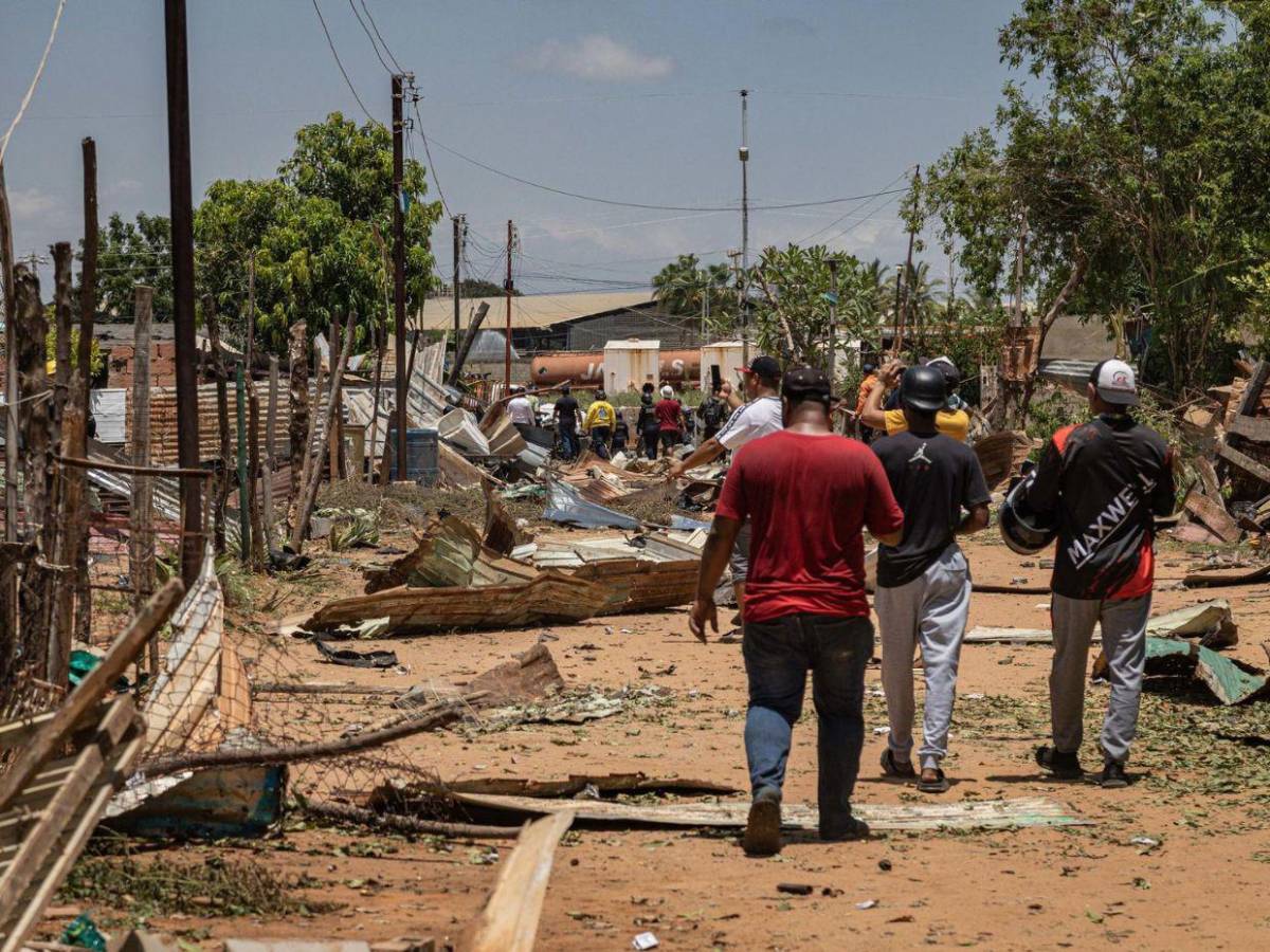 Más de 20 afectados deja  explosión de fábrica de fuegos artificiales en Venezuela