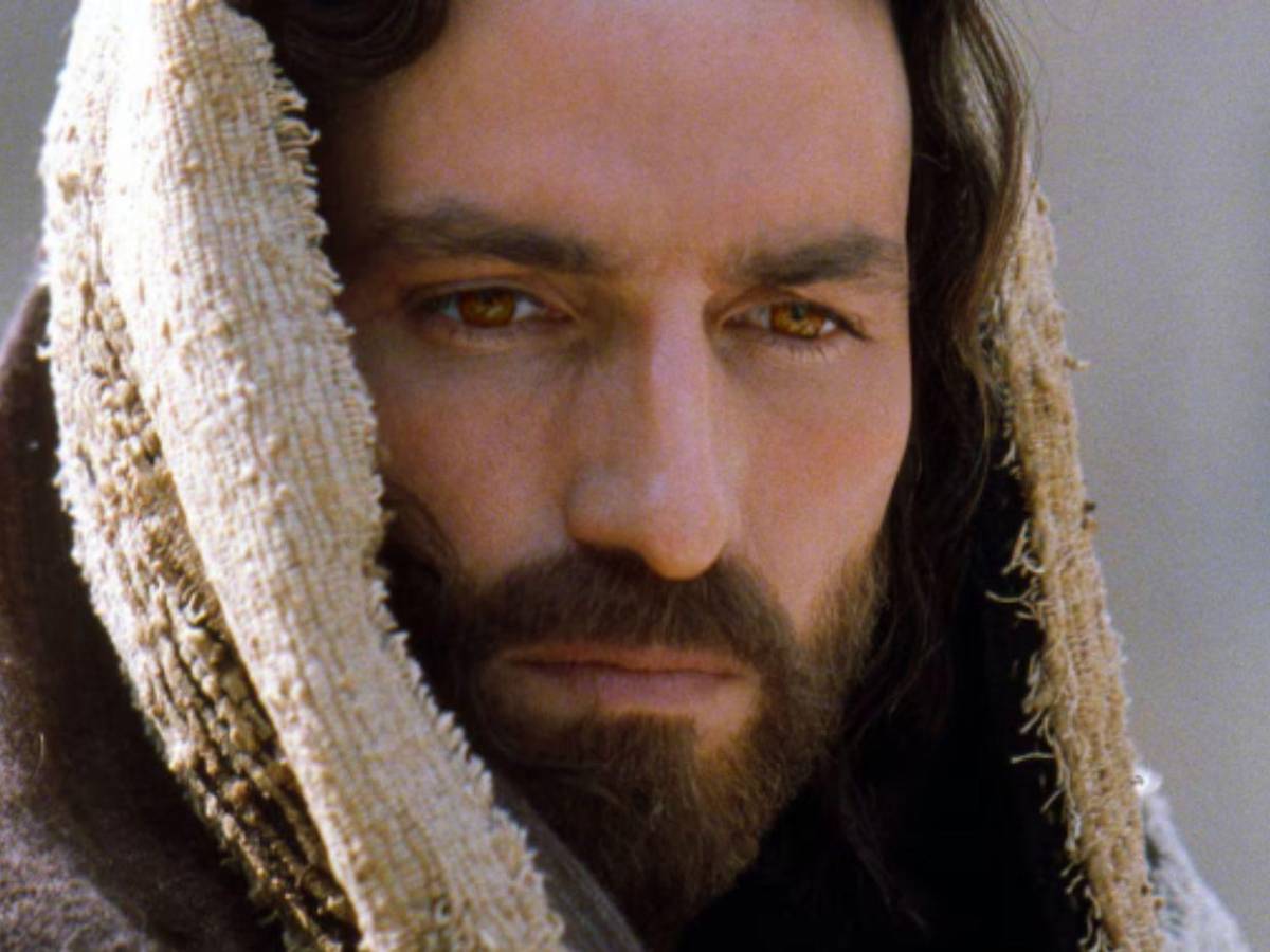 Un rayo, un latigazo y una infección pulmonar: lo sufrido por Jim Caviezel durante el rodaje de “La pasión de Cristo”