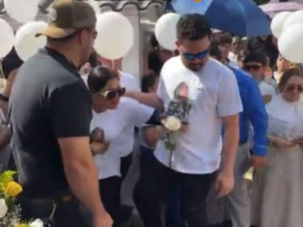 “Señor, levántalo como a Lázaro. ¿Dónde estás, Dios, no te veo?”: Christa, tía de Hernán Martínez