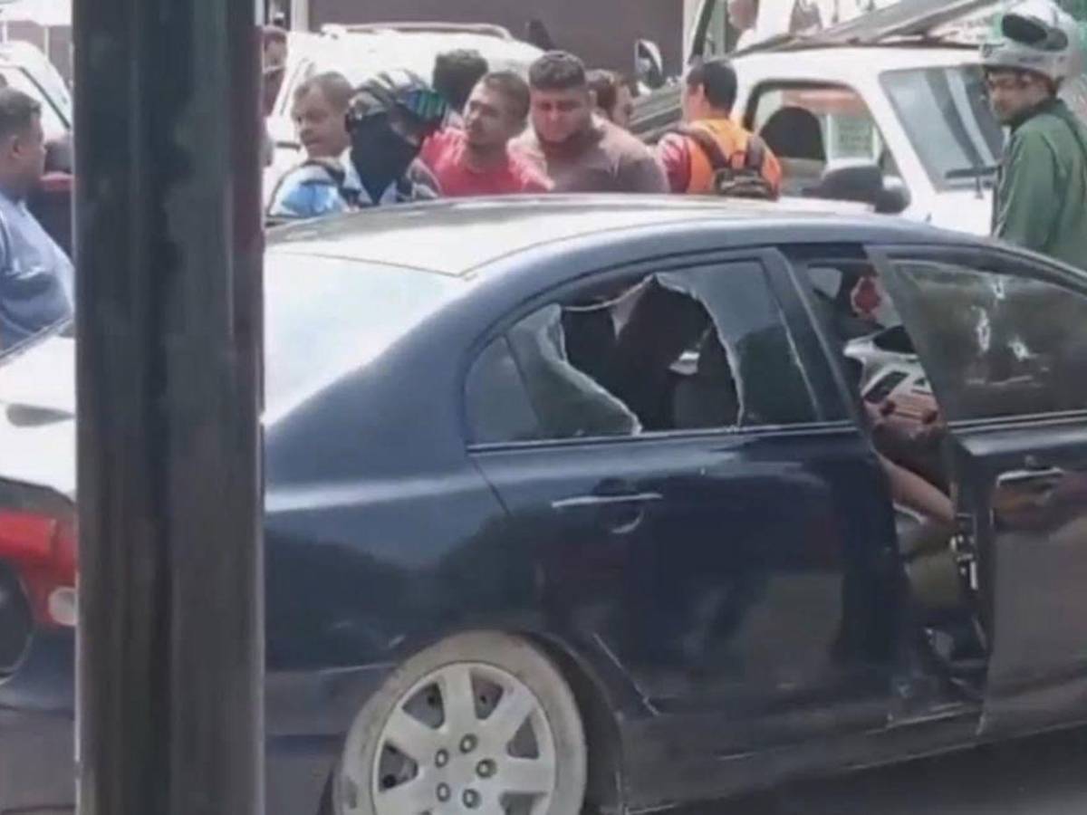 Isadora y Favio Padilla, madre e hijo asesinados frente al colegio JTR de SPS