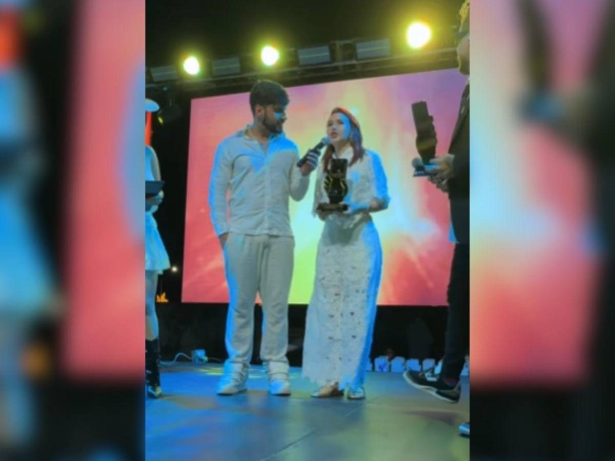 Jennifer Aplícano y Milagro Flores reciben reconocimientos en Colombia