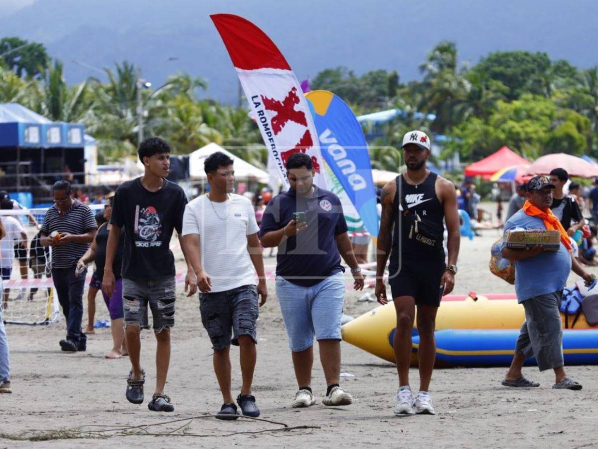 Turismo y diversión: Playas de Puerto Cortés se llenan de vida en Semana Santa