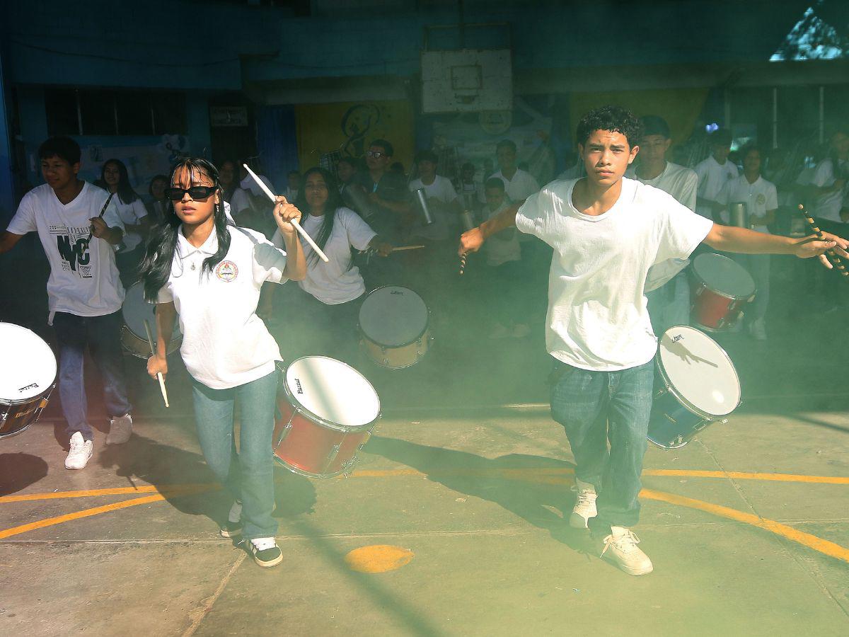 ¡Humo de colores! Así sorprenderá la banda del Técnico Nueva Suyapa en los desfiles patrios