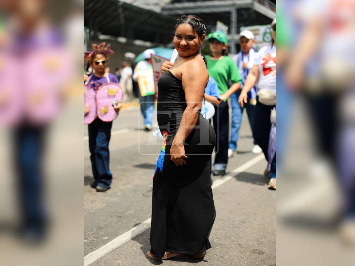 “Mujer más linda de Honduras”: así lucieron La Bicha Catracha y Pati Burgos en los desfiles patrios