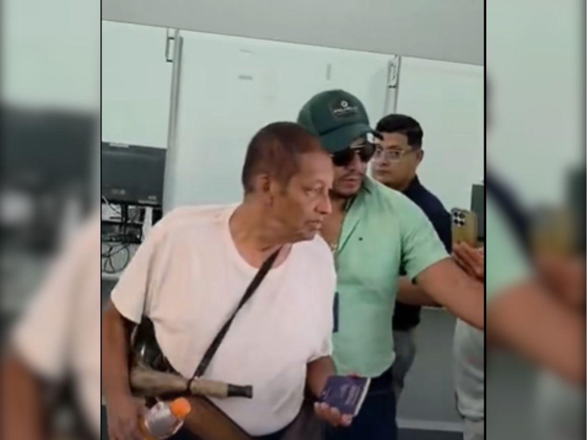 Apóstol Chago quedó en libertad tras varios meses preso en El Salvador: ¿Cómo luce?