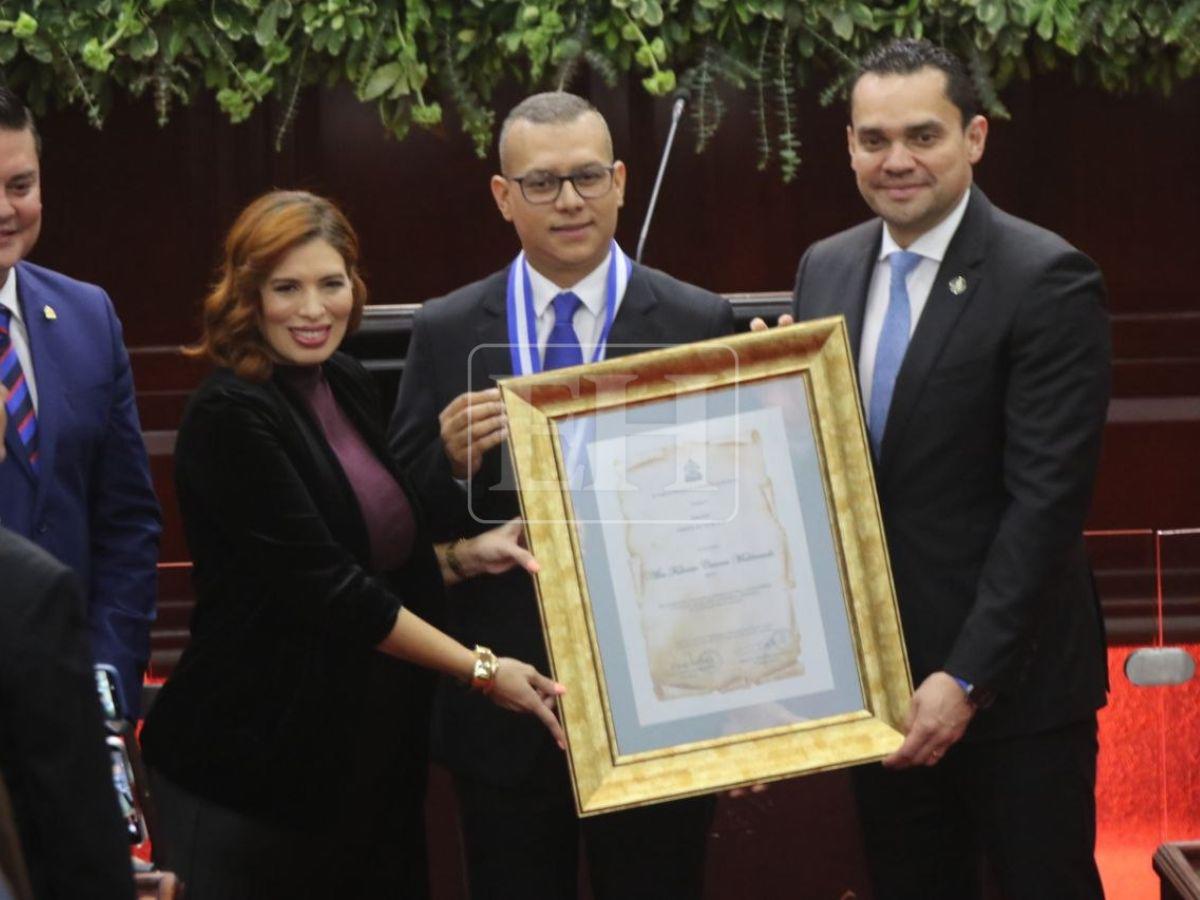 ¿Quiénes son los periodistas y fotorreporteros premiados por el Congreso Nacional este 2026?