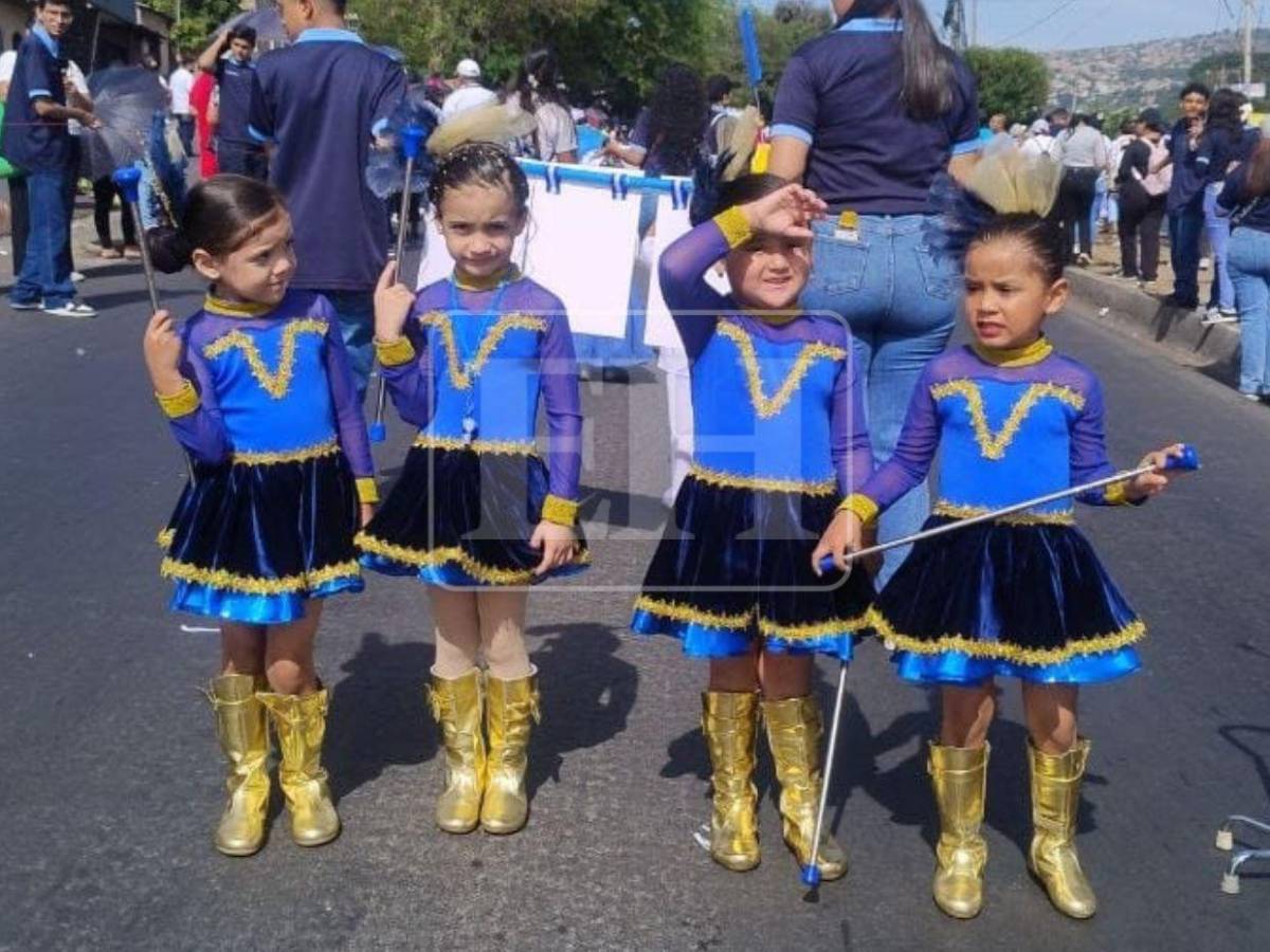 Color, música y acrobacias marcan los desfiles patrios de prebásica en Tegucigalpa
