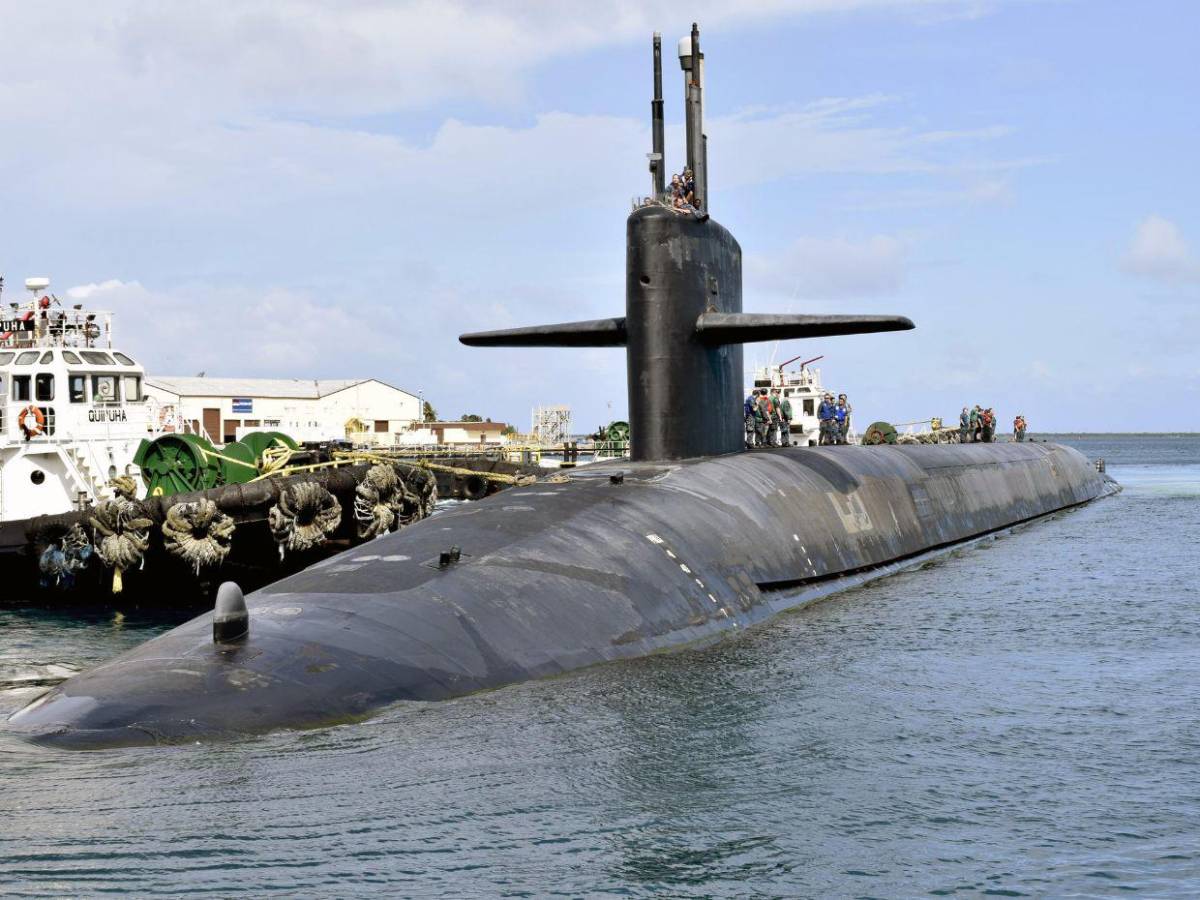 ¿De qué país es y por qué un submarino pasó por aguas de Honduras?