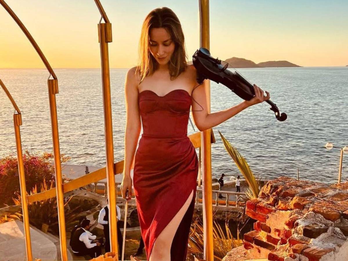 Ángela Aguilar tras polémica de Christian Nodal y su violinista: Eres un maestro manipulador