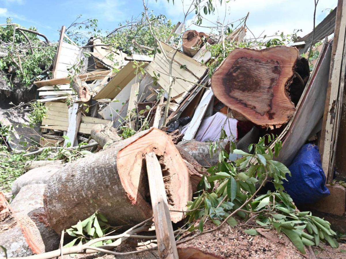 Aumenta a cuatro la cifra de muertos tras impacto de  huracán Melissa en Jamaica