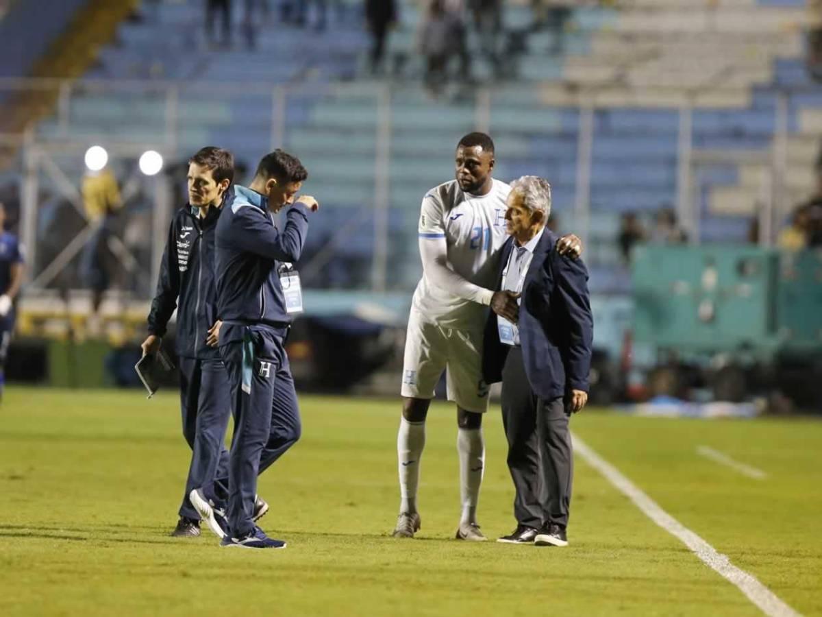 Lo que hizo la pareja del año, lindas chicas y bronca: Postales del triunfo de Honduras vs Nicaragua