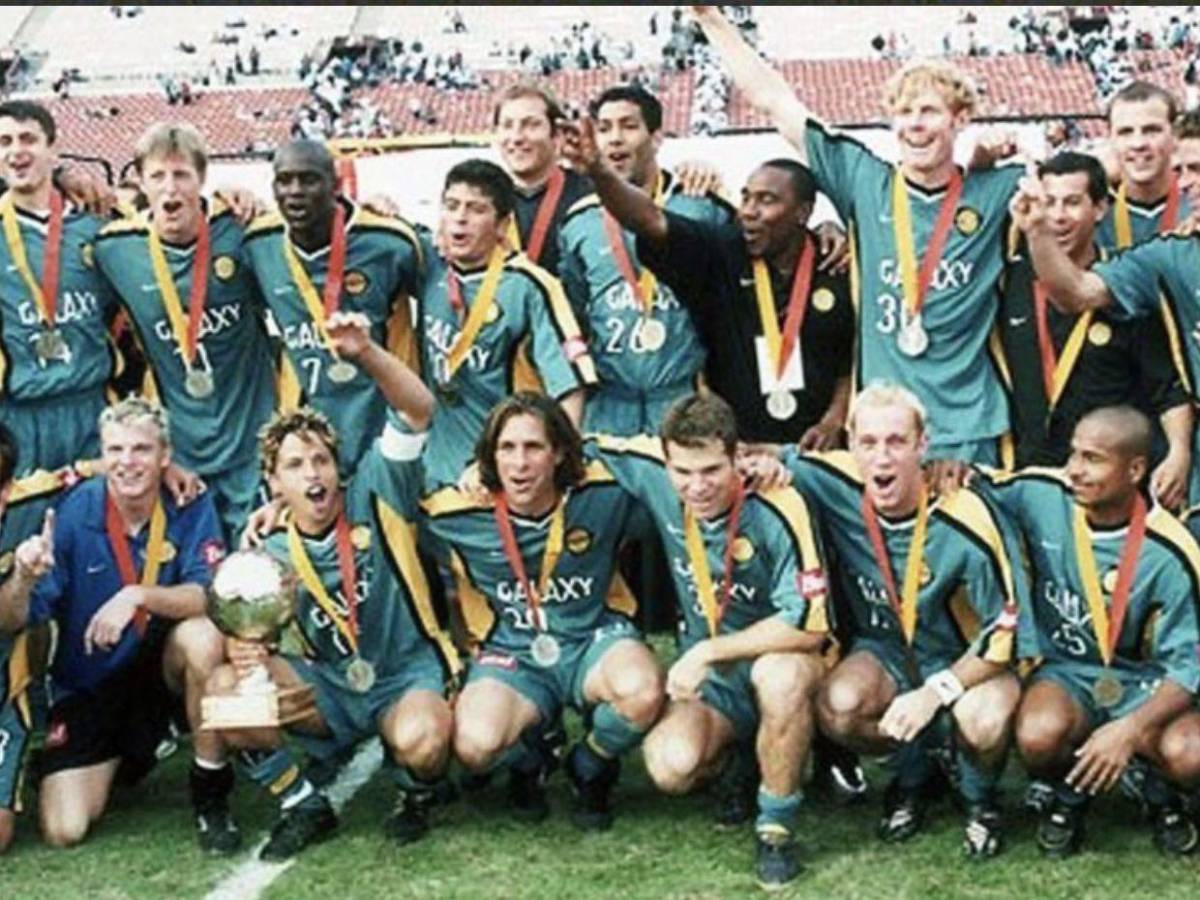 ¿Cuánto dinero recibió Olimpia cuando cancelaron el Mundial de Clubes del 2001?