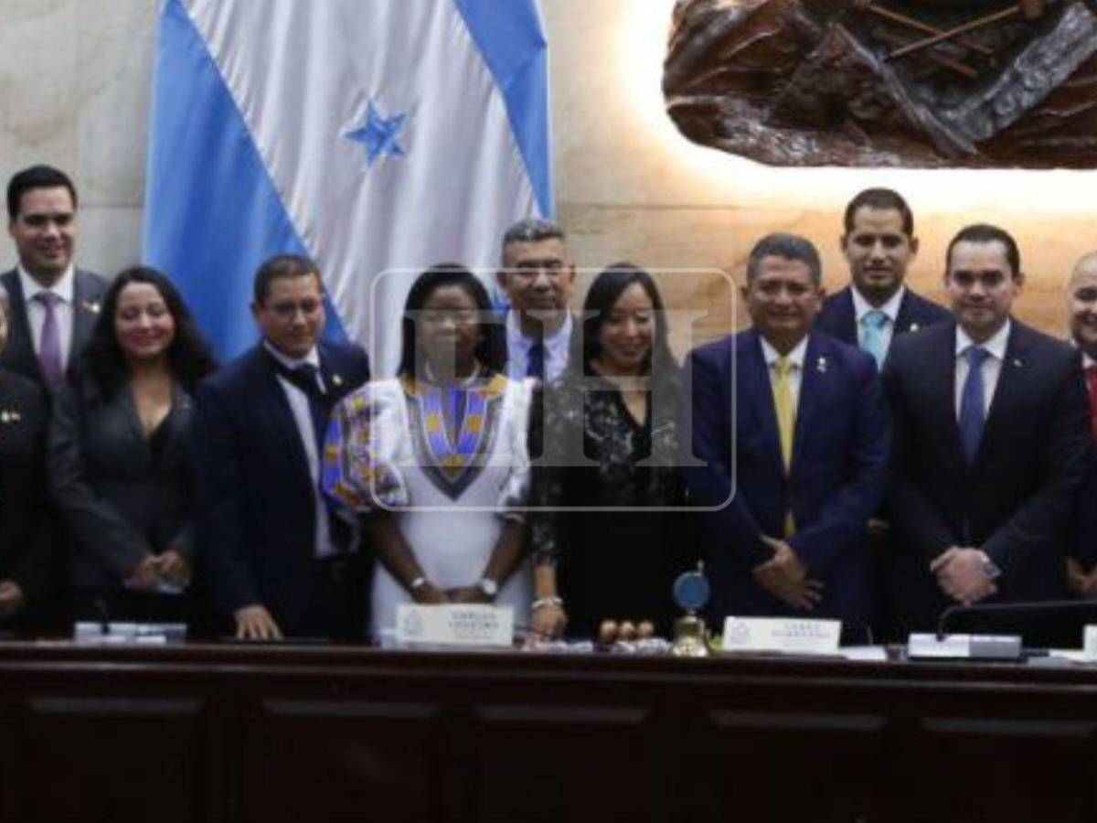 En imágenes: así fue juramentada la nueva Junta Directiva del Congreso Nacional​​​​​