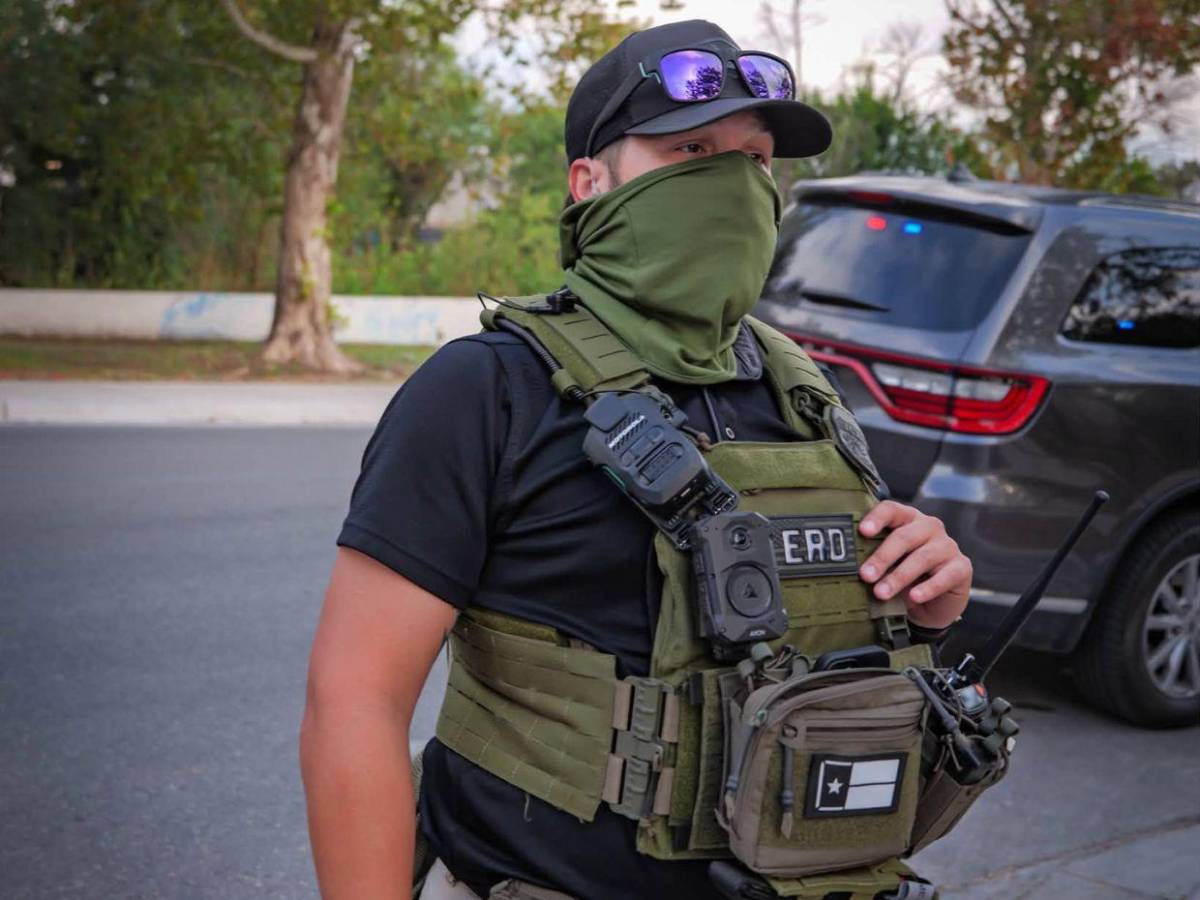 Así fue el arresto de una madre hondureña que clamaba por sus hijas ante ICE en Austin, Texas