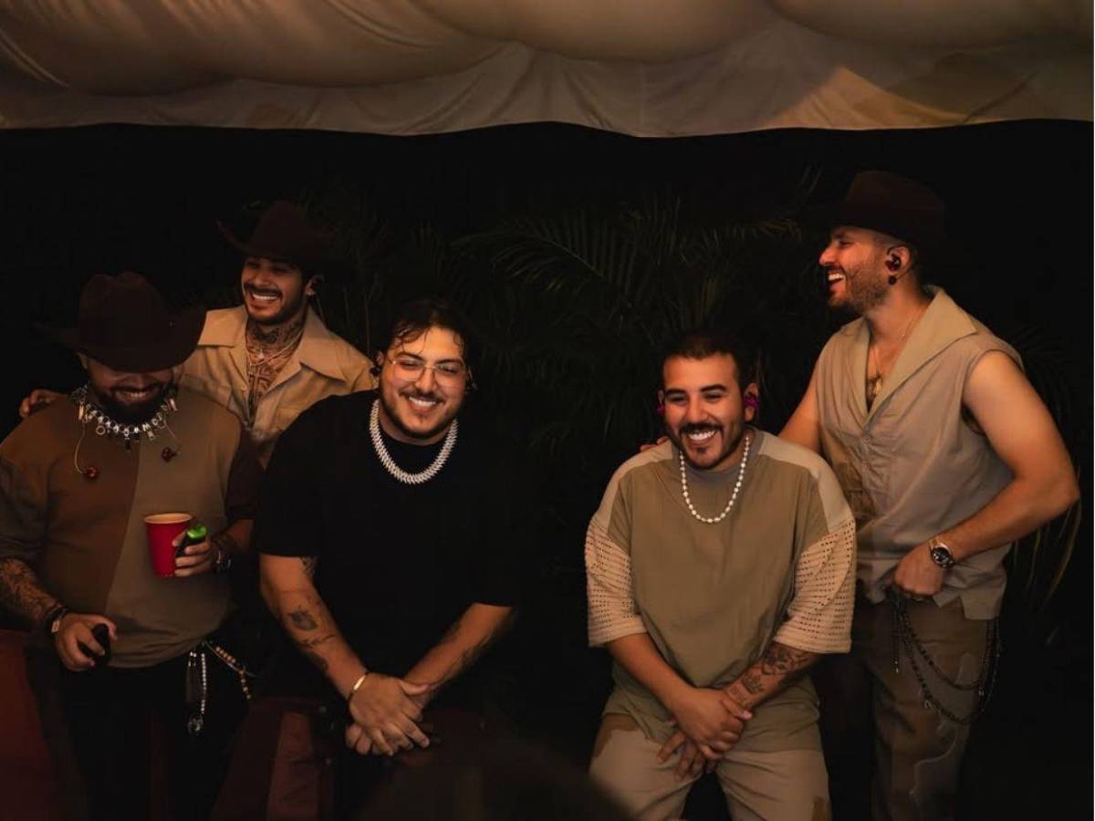 De Un x100to a No se va: el setlist oficial del concierto de Grupo Frontera