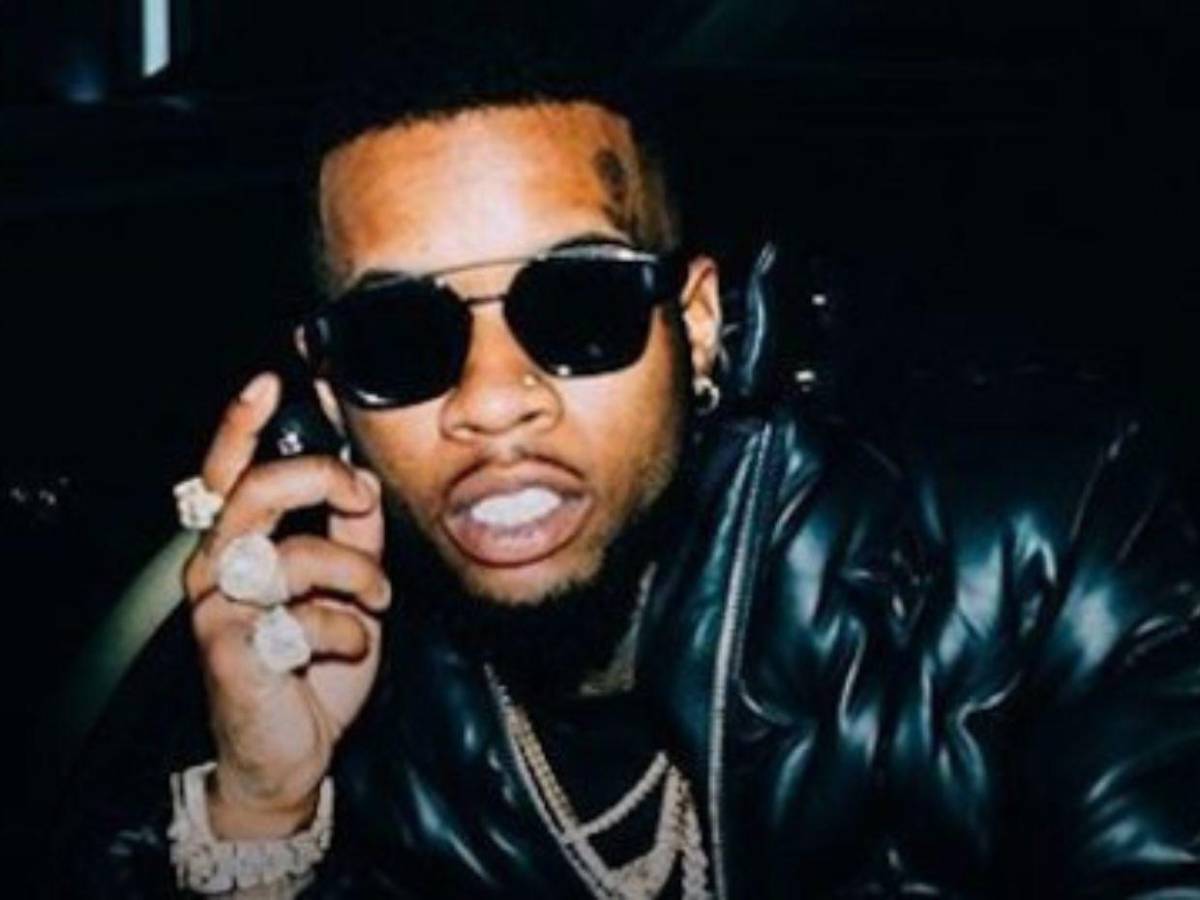 Rapero Tory Lanez es hospitalizado tras ser apuñalado en prisión de California