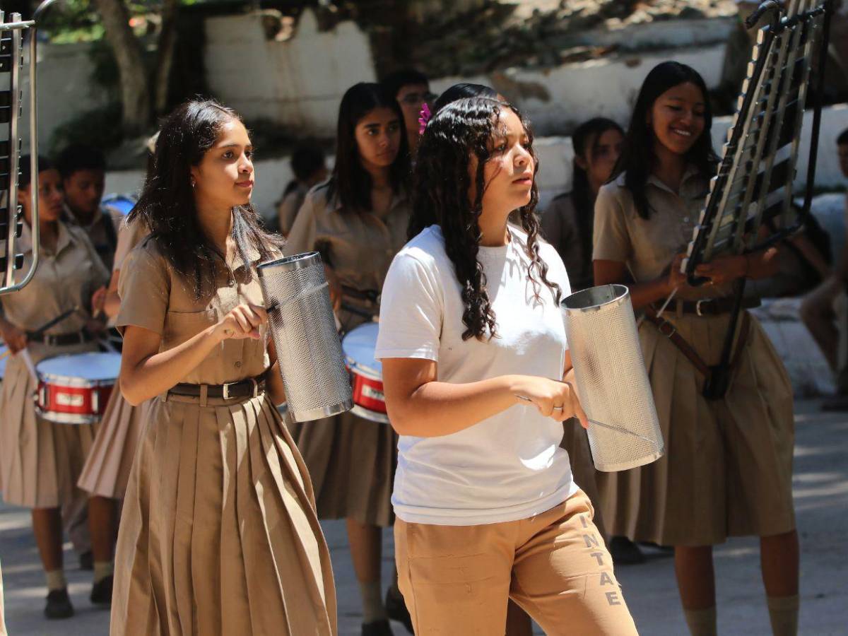 De alto nivel será el espectáculo musical de la banda de guerra del Intae en los desfiles