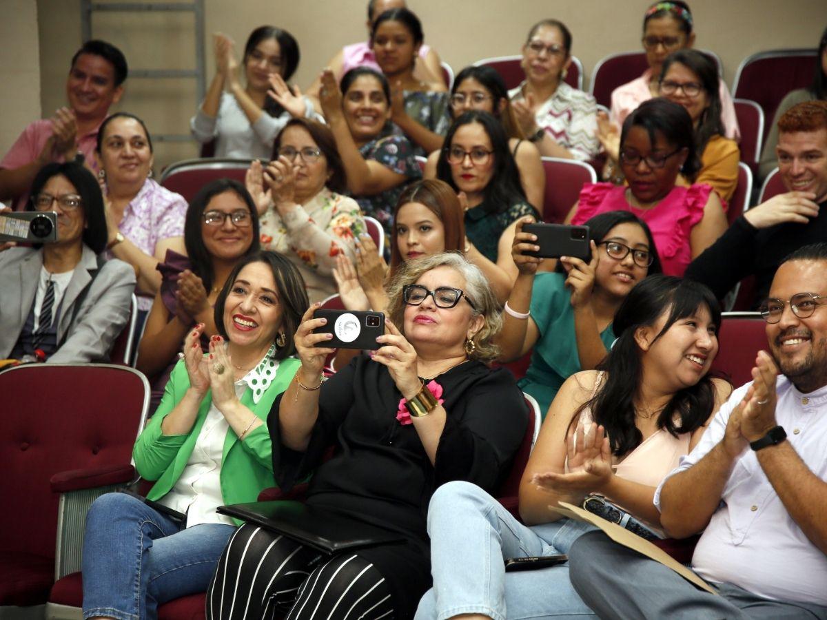 “Mariluna”, de Ángel Castro, gana el Concurso de Cuentos Cortos de El Heraldo