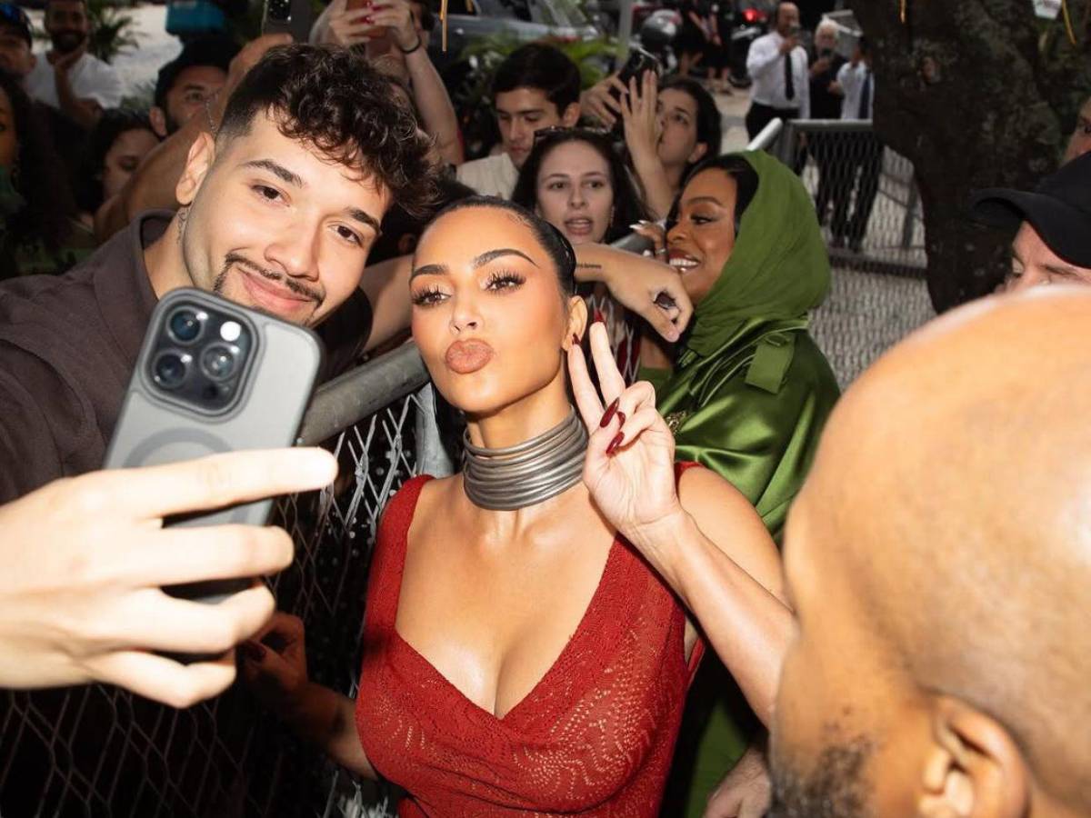 Médico detecta baja actividad cerebral en Kim Kardashian: Eso no puede ser