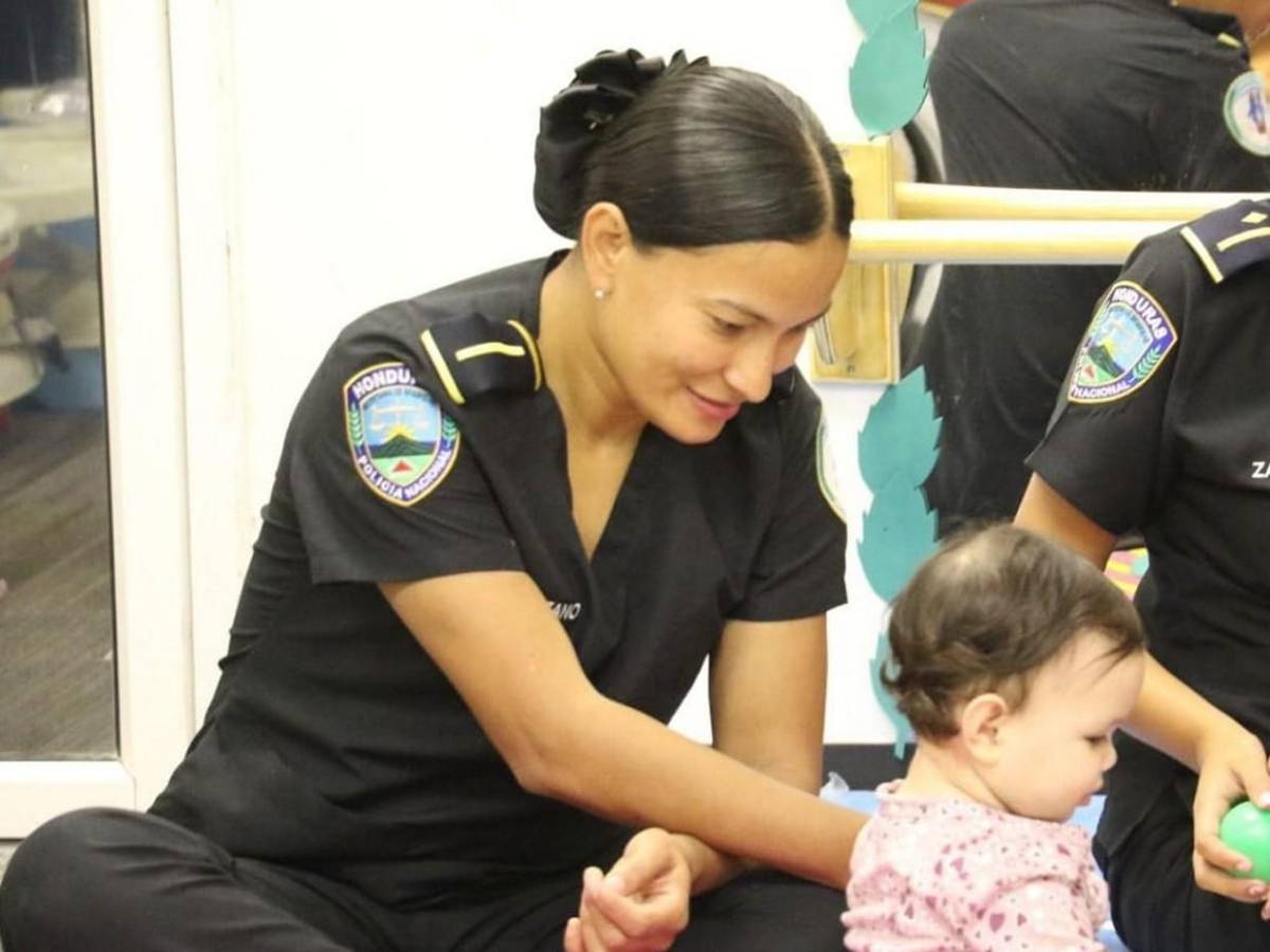 Le pido a Dios que me dé fuerzas: lágrimas y luto en velorio de Yuli Solórzano, oficial asesinada por su pareja