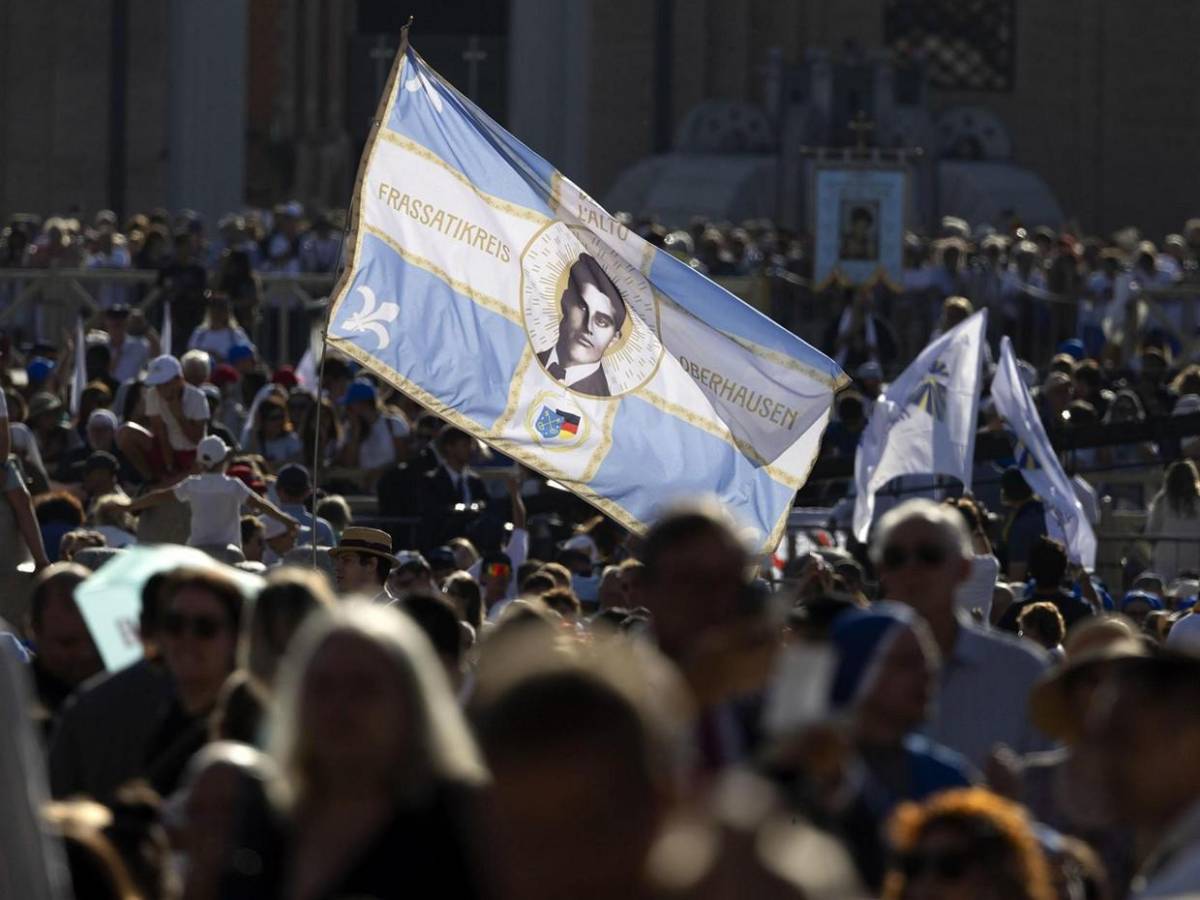 Así fue la canonización de Carlo Acutis y Frassati: ejemplo de fe para la juventud