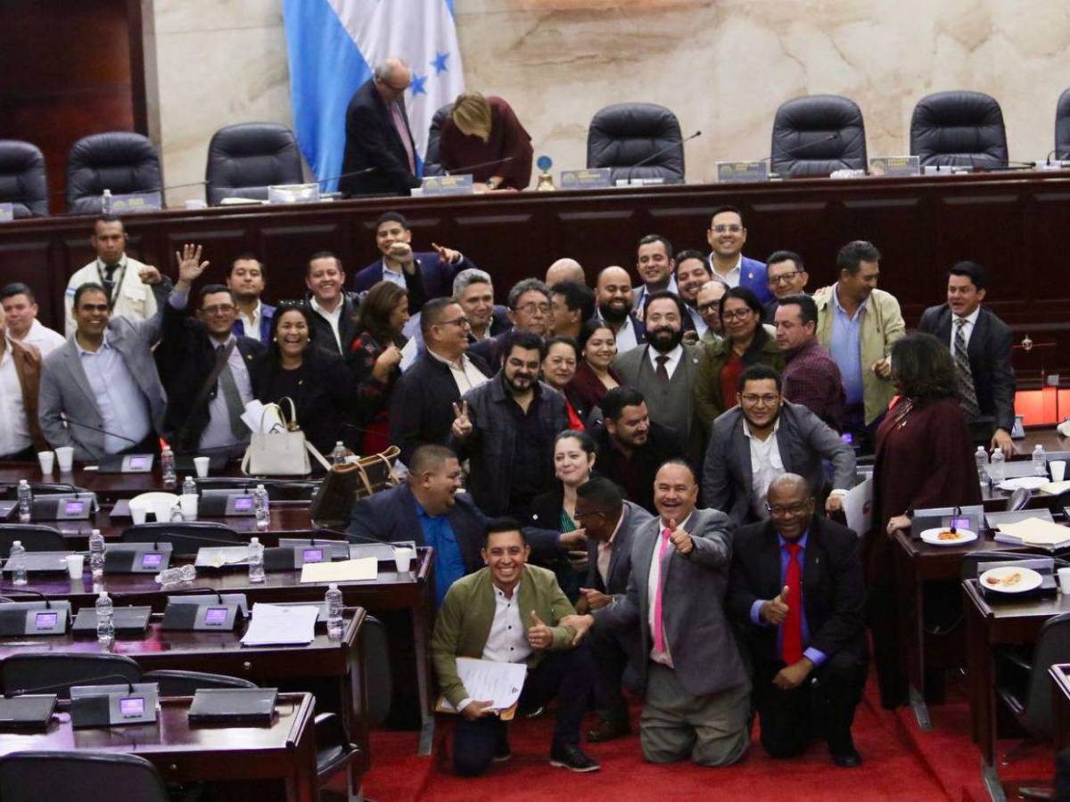 Con una oposición ausente, el Congreso aprueba Presupuesto General de 2025