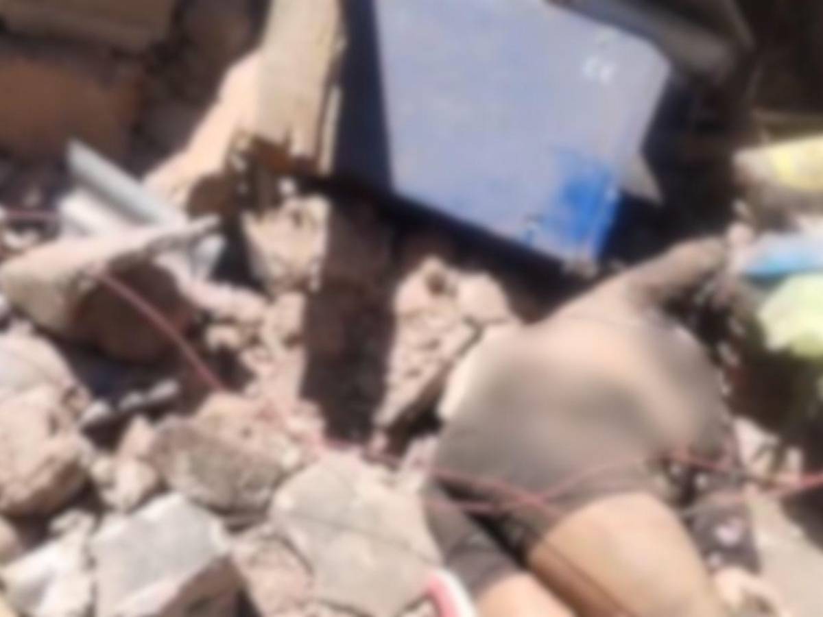 Las primeras imágenes de volcamiento de volqueta que dejó varios muertos en Villa Nueva