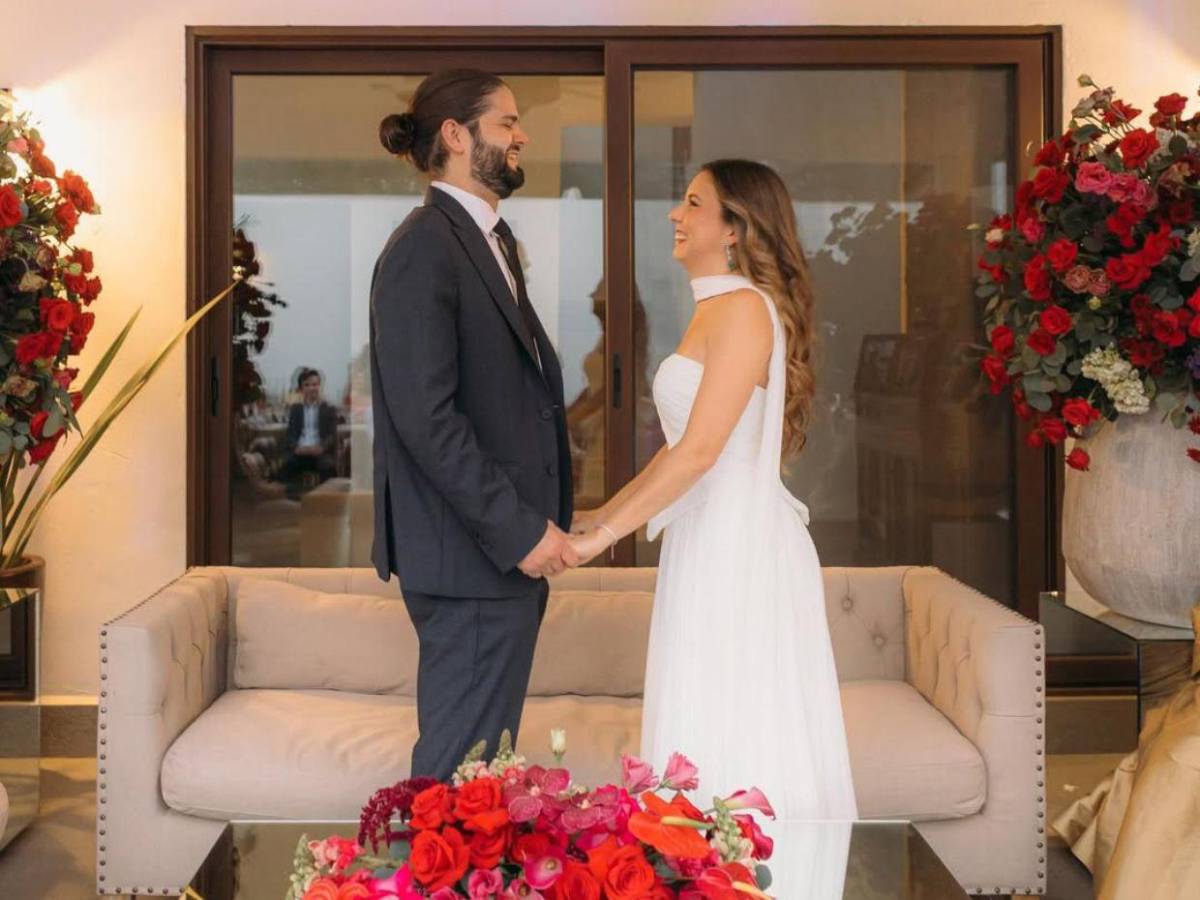 Farid Dieck y Jessica Fernández se casan desatando polémica en redes: Te amo esposa mía
