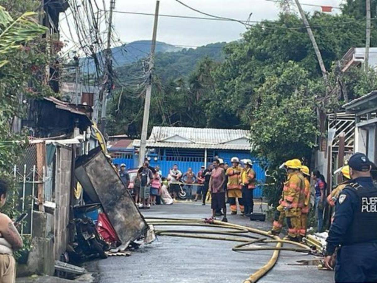 Una madre y sus tres hijos mueren en incendio en Costa Rica: Se escuchaban gritos
