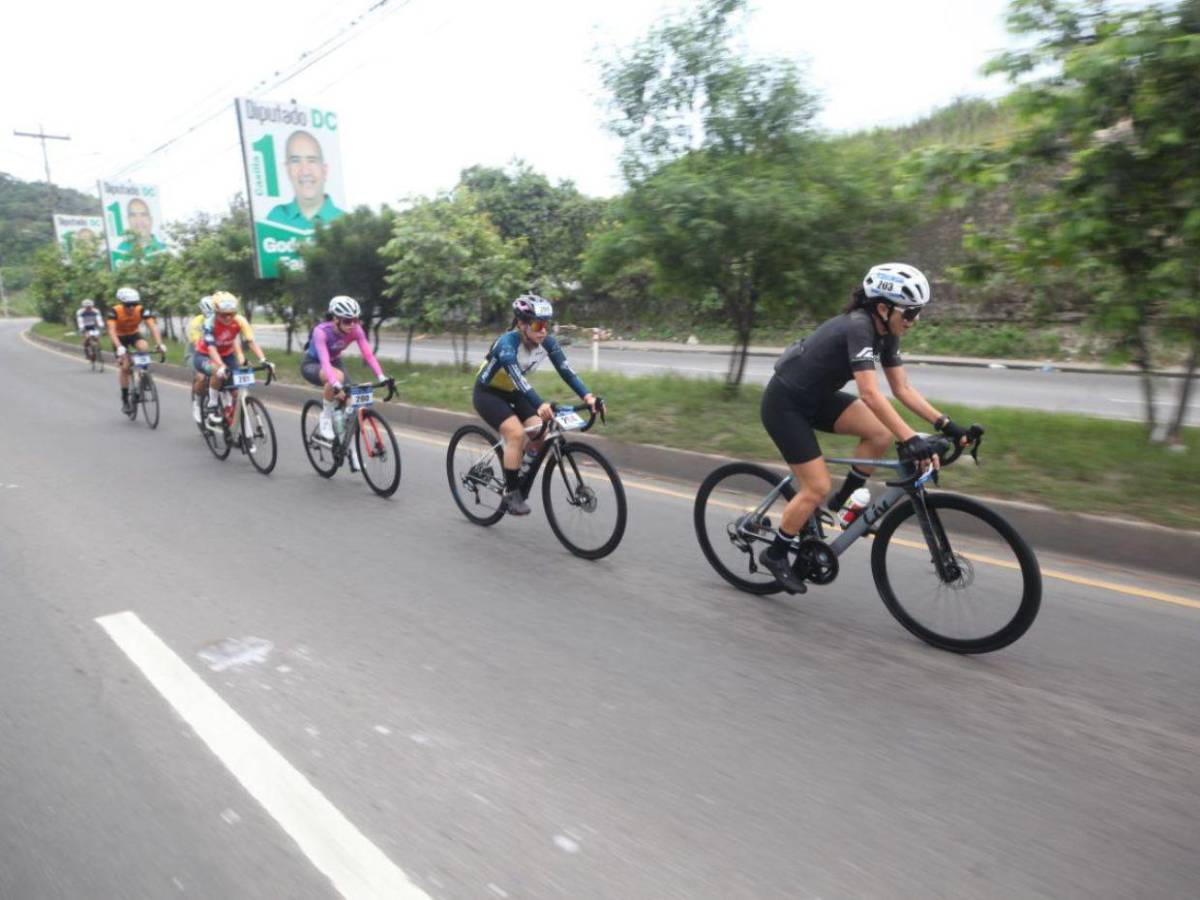 Hombres y mujeres de élite en la Vuelta EL HERALDO 2025