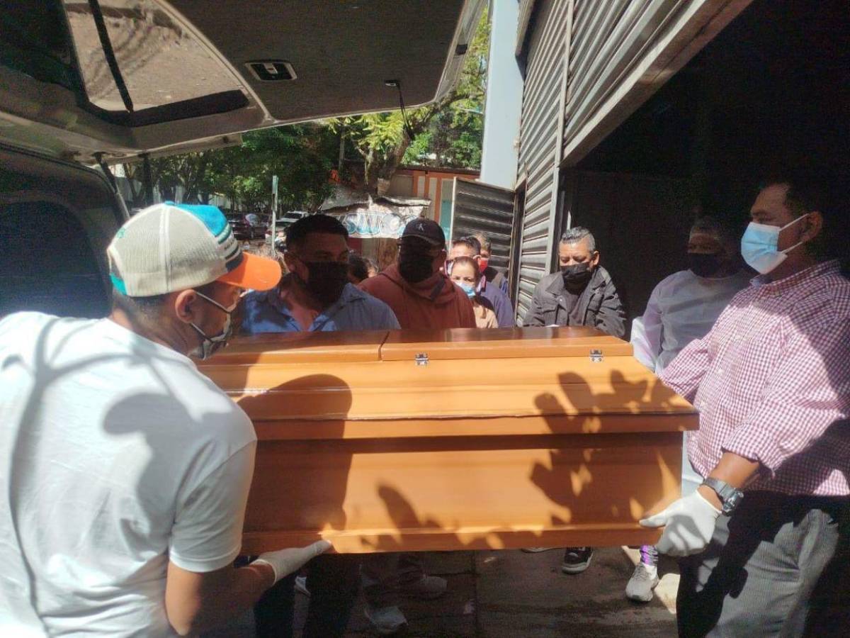 Los rostros de las cuatro víctimas de masacre en residencial Centroamérica